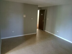 1600 Clinton St in Aurora, CO - Building Photo - Building Photo