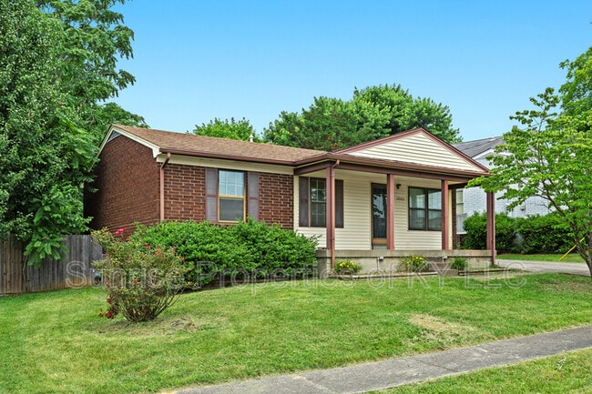 10105 McNeely Lake Dr in Louisville, KY - Building Photo - Building Photo