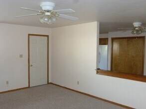 620 Willow Dr in Mountain Home, ID - Building Photo - Building Photo