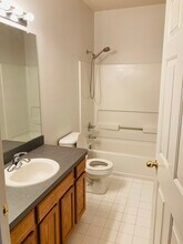 1115 Alameda Blvd, Unit 1115 in Troy, MI - Foto de edificio - Building Photo