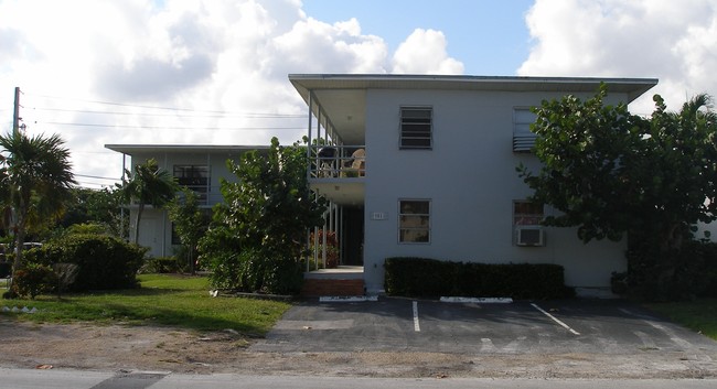 901 Intracoastal Dr in Fort Lauderdale, FL - Building Photo - Building Photo