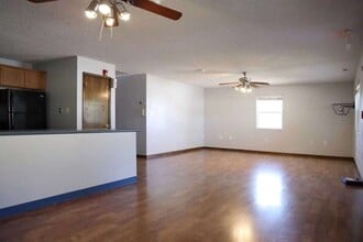 204 N Cedar St in Rolla, MO - Building Photo - Building Photo