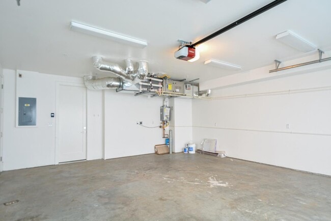 2088 Channing Ave in Palo Alto, CA - Building Photo - Building Photo