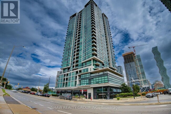 property at 3985-3985 Grand Park Dr