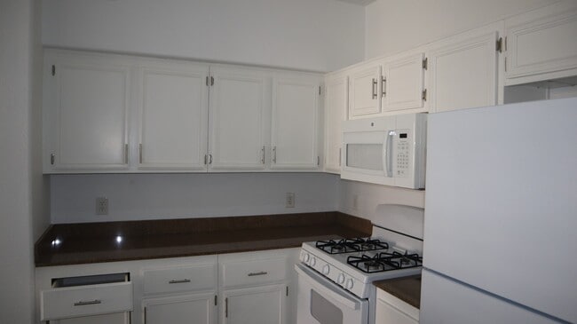 property at 10550 W Alexander Rd