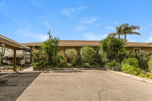 6906 El Centro Ct, Unit 813-10L in Tampa, FL - Building Photo