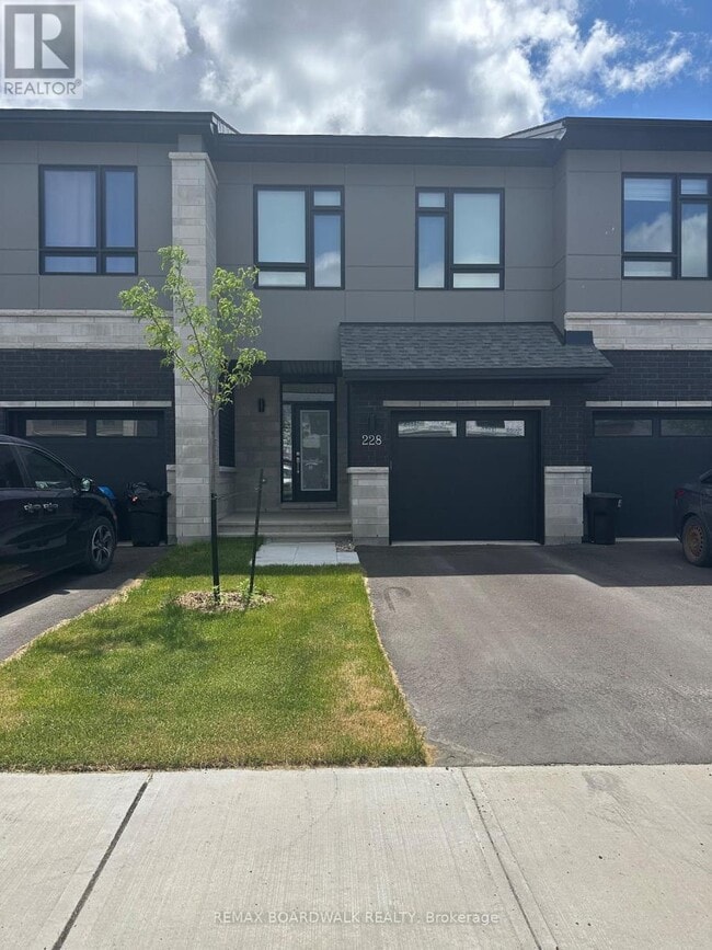 property at 228 Bristol Cres