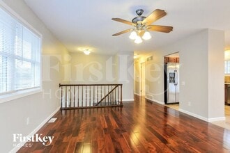 1562 Glenage Dr in Maryland Heights, MO - Building Photo - Building Photo