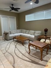 8667 Villanova Dr in Cape Canaveral, FL - Foto de edificio - Building Photo