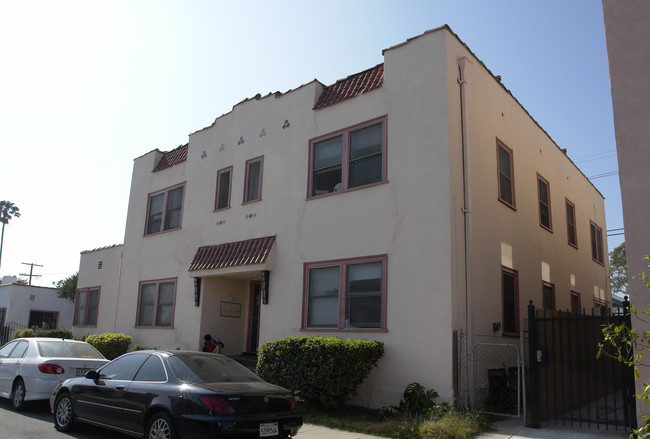 5355 Monroe St in Los Angeles, CA - Building Photo - Building Photo