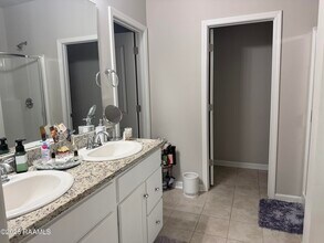 504 Vert Dr in Youngsville, LA - Building Photo - Building Photo