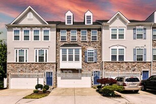 1778 Rockledge Terrace in Woodbridge, VA - Building Photo