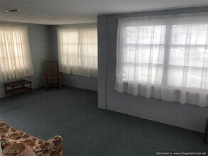 1119 Wesley St in Lehigh Acres, FL - Building Photo - Building Photo