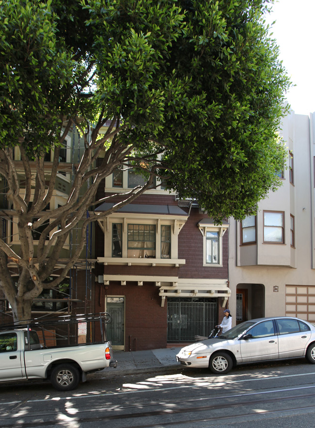 1735 Hyde St in San Francisco, CA - Building Photo - Building Photo