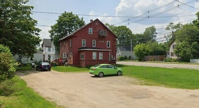 391 Portland St in Rochester, NH - Building Photo - Building Photo