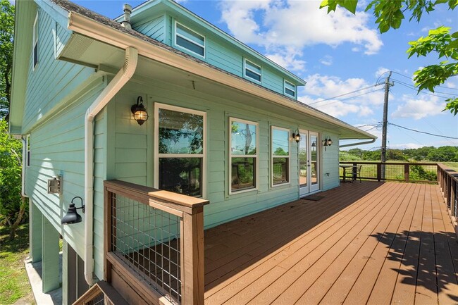 property at 180 Grove Rd