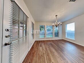 621 Madeline Ct in Azle, TX - Building Photo - Building Photo