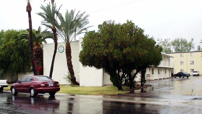 Orange Terrace in Tempe, AZ - Building Photo - Building Photo