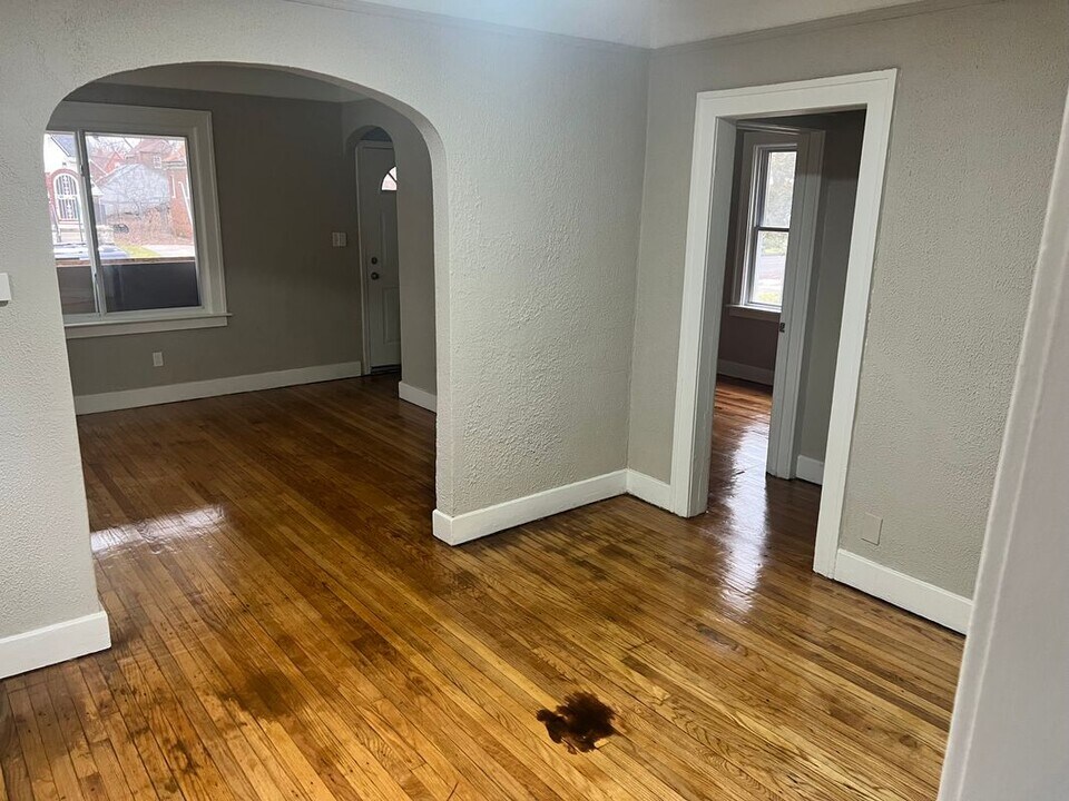 9950 Mark Twain St in Detroit, MI - Building Photo