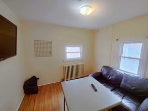 147 Division St in Kingston, ON - Building Photo - Building Photo