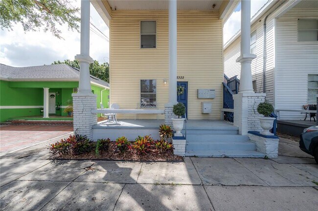 2322 W Cherry St in Tampa, FL - Building Photo - Building Photo