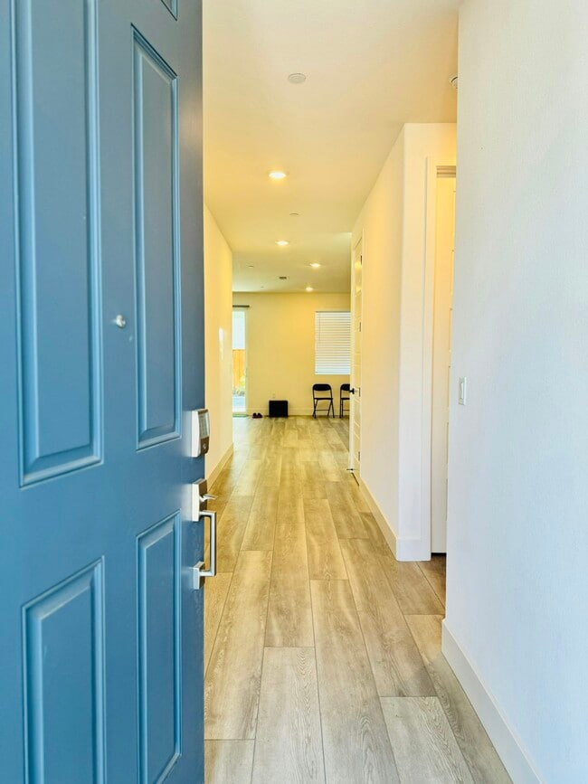 5445 Guenoc Valley Ln in Antioch, CA - Building Photo - Building Photo