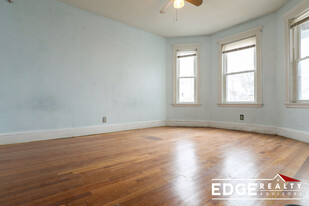 55 Leicester St, Unit 3 in Boston, MA - Foto de edificio - Building Photo