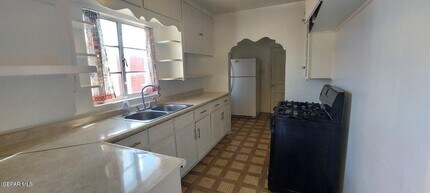 1331 Cincinnati Ave in El Paso, TX - Building Photo - Building Photo