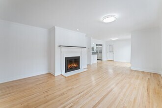 14 Wakefield Rd in Scarsdale, NY - Building Photo - Building Photo