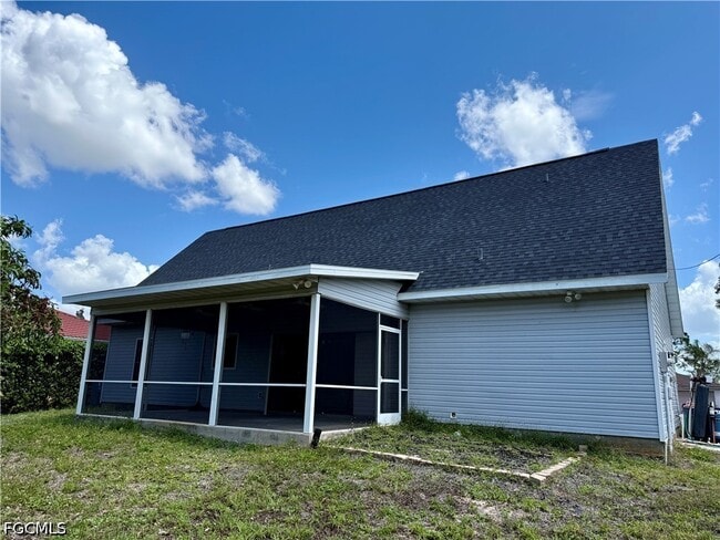18422 Huckleberry Rd in Ft. Myers, FL - Building Photo - Building Photo