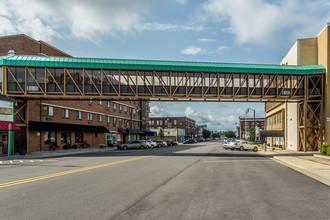 Park Place in Sheffield, AL - Building Photo - Building Photo