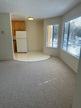 460 Monterey Boulevard in San Francisco, CA - Foto de edificio - Interior Photo