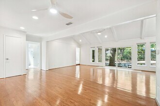 2505 Comburg Castle Way in Austin, TX - Building Photo - Building Photo