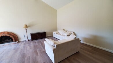 17440 Plaza Animado in San Diego, CA - Building Photo - Building Photo