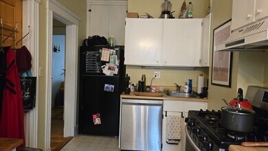 1986 Commonwealth Ave in Boston, MA - Foto de edificio - Building Photo