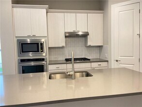 1615 Woodwind Ln in Austin, TX - Building Photo - Building Photo