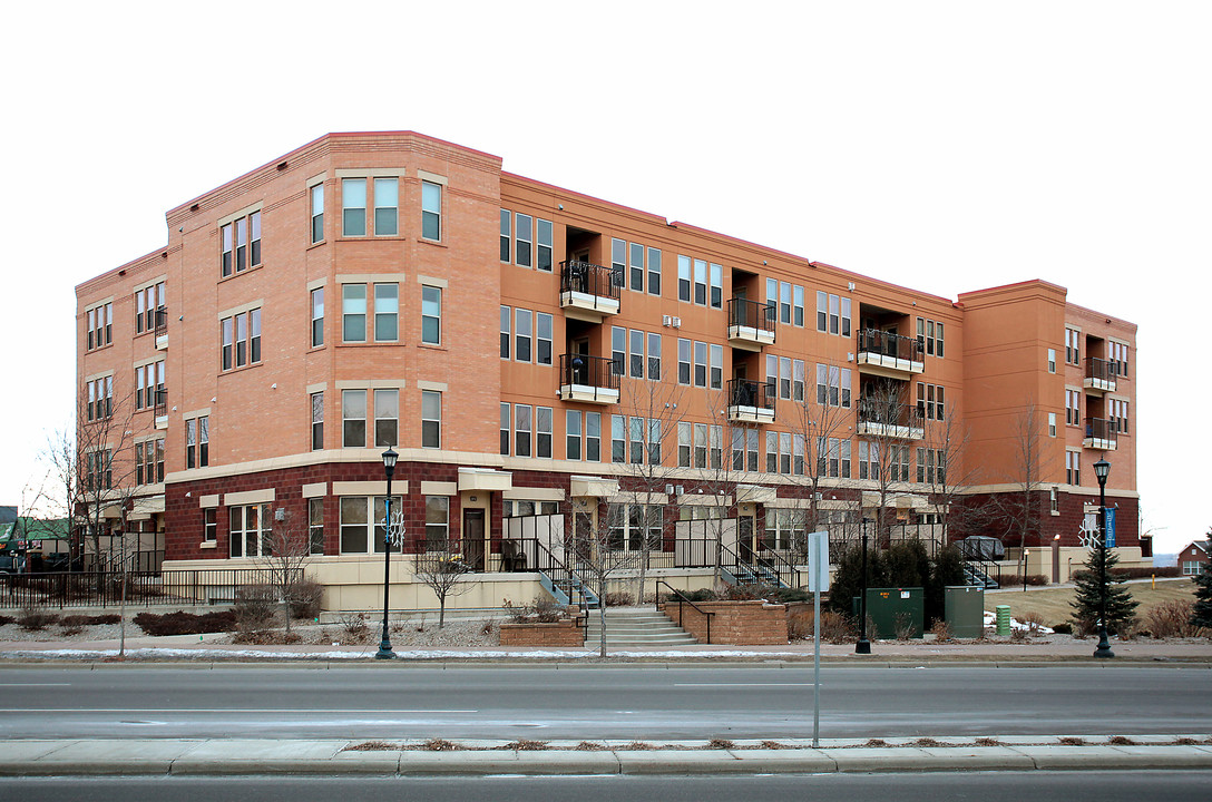 Uptown Landing in Burnsville, MN - Building Photo