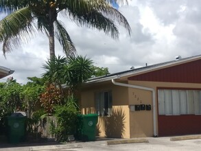 7380 NW 38th St in Hollywood, FL - Building Photo - Building Photo