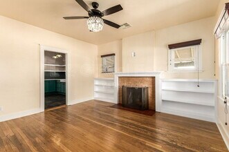 2034 N Mitchell St in Phoenix, AZ - Building Photo - Building Photo