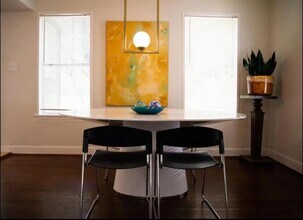 1817 Beall St in Houston, TX - Building Photo - Building Photo
