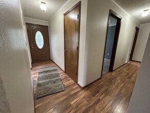 14912 NE 47th St in Vancouver, WA - Building Photo - Building Photo