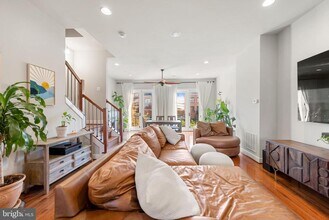 710 E Howell Ave in Alexandria, VA - Building Photo - Building Photo