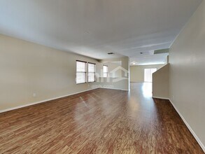 3219 W Saint Anne Ave in Phoenix, AZ - Building Photo - Building Photo