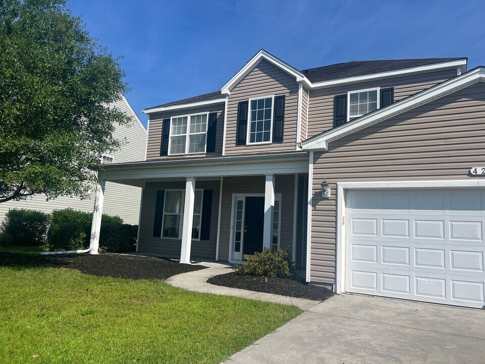 421 Mooreland Dr in Myrtle Beach, SC - Building Photo