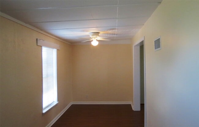 4011 Vista Blvd in Galveston, TX - Building Photo - Building Photo