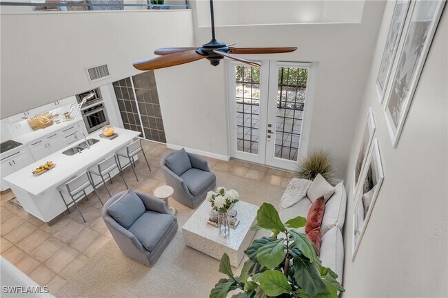441 4th Ave S in Naples, FL - Building Photo - Building Photo