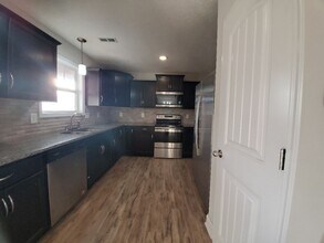 1056 Fuji Ln in Clarksville, TN - Building Photo - Building Photo