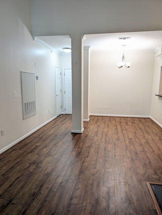 4560 Strutfield Ln in Alexandria, VA - Building Photo - Building Photo