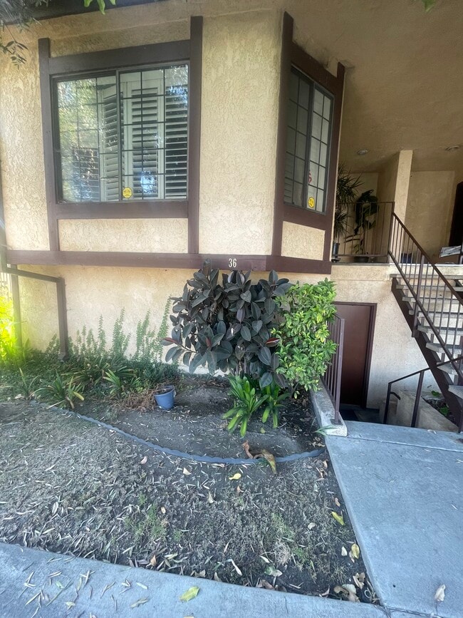 property at 515 W Gardena Blvd