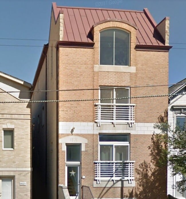 1821 Clybourn N Ave, Unit One